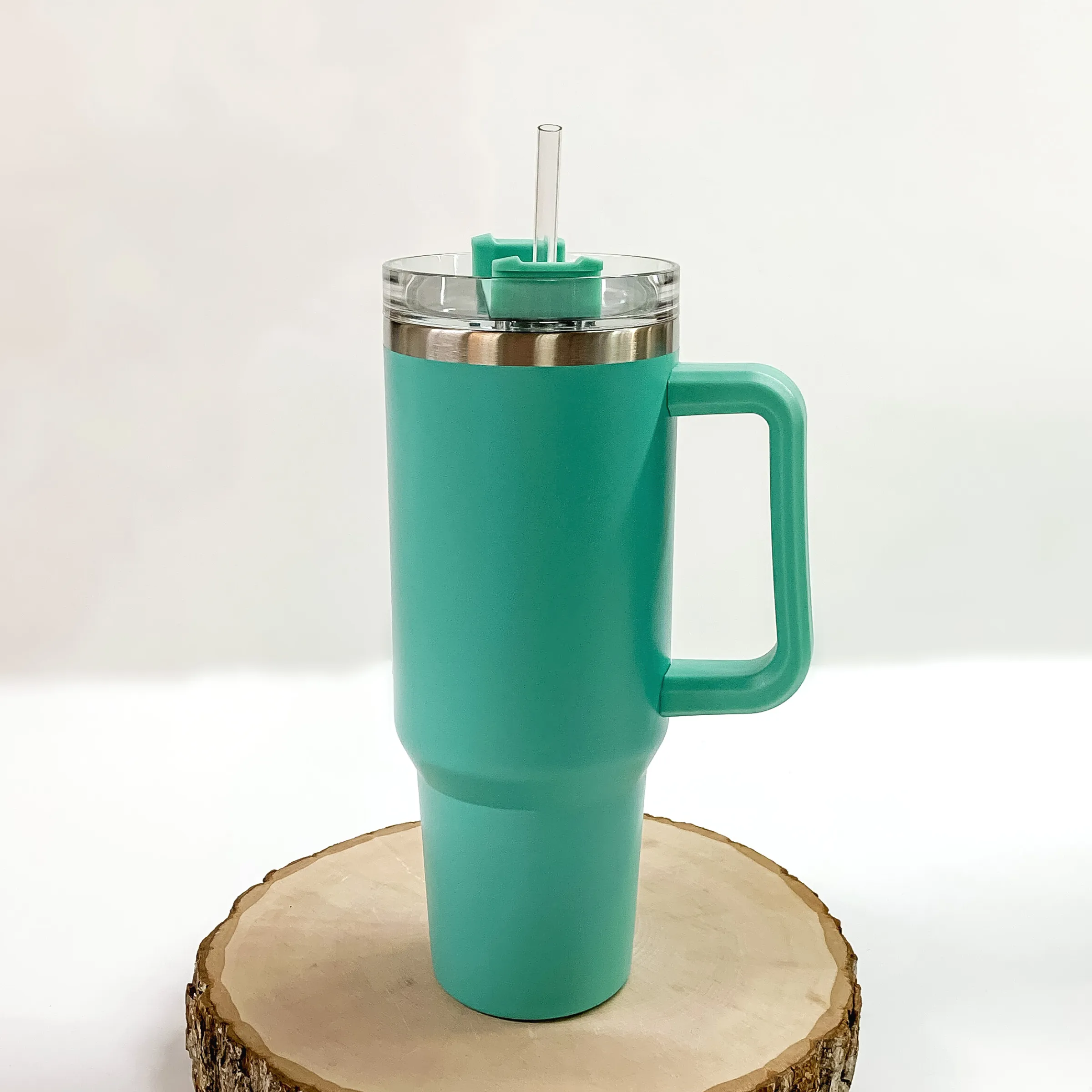 40 oz Tumbler with Handle in Mint Green