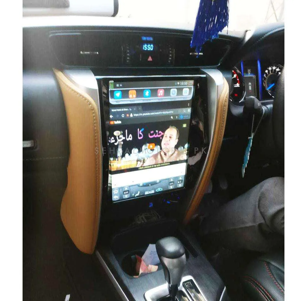 Toyota Fortuner Tesla LCD Black 11 Inches - Model 2016-2024 - IPS Display Multimedia System Android